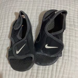 Child Nike Sandals